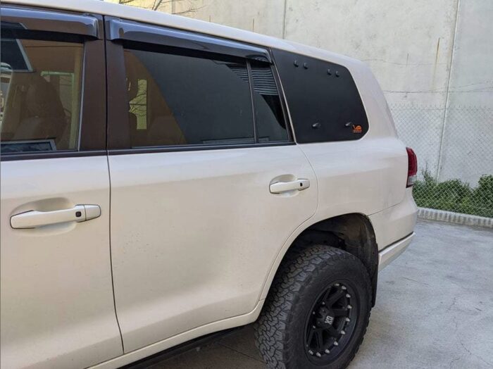 Land Cruiser 200 Emuwing