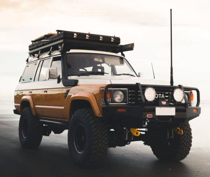 Land Cruiser 60 series Emuwing, built by Feldon Shelter
