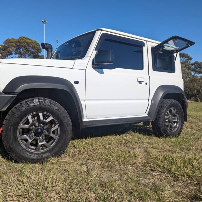 Suzuki Jimny 4 Glass Emuwing