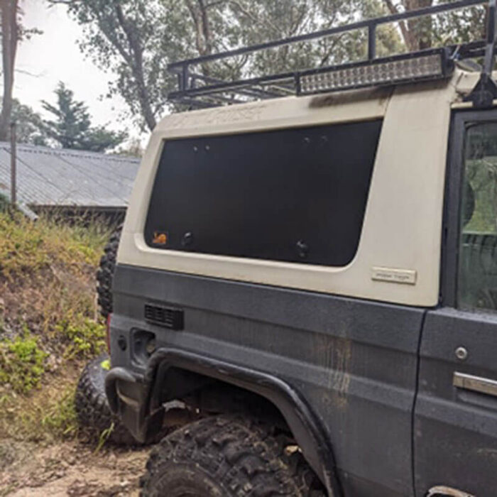 Mid wheel base Land Cruiser Emuwing