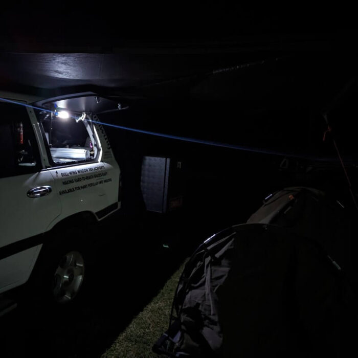 Dual colour LED Light output